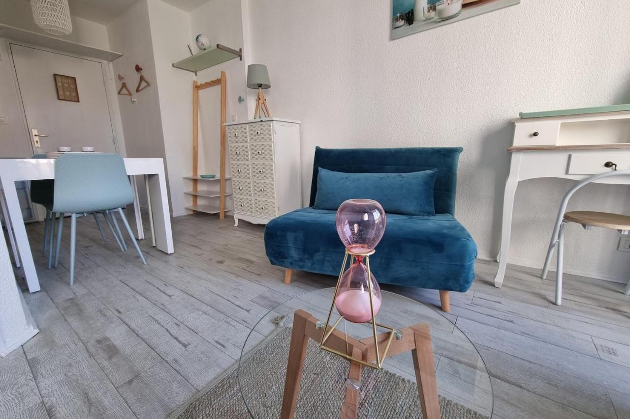 Studio In Front Of Marcel Proust Promenade كابورغ المظهر الخارجي الصورة
